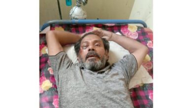 আড়াইহাজারে পূর্ব শত্রুতার জেরে কুপিয়ে জখম